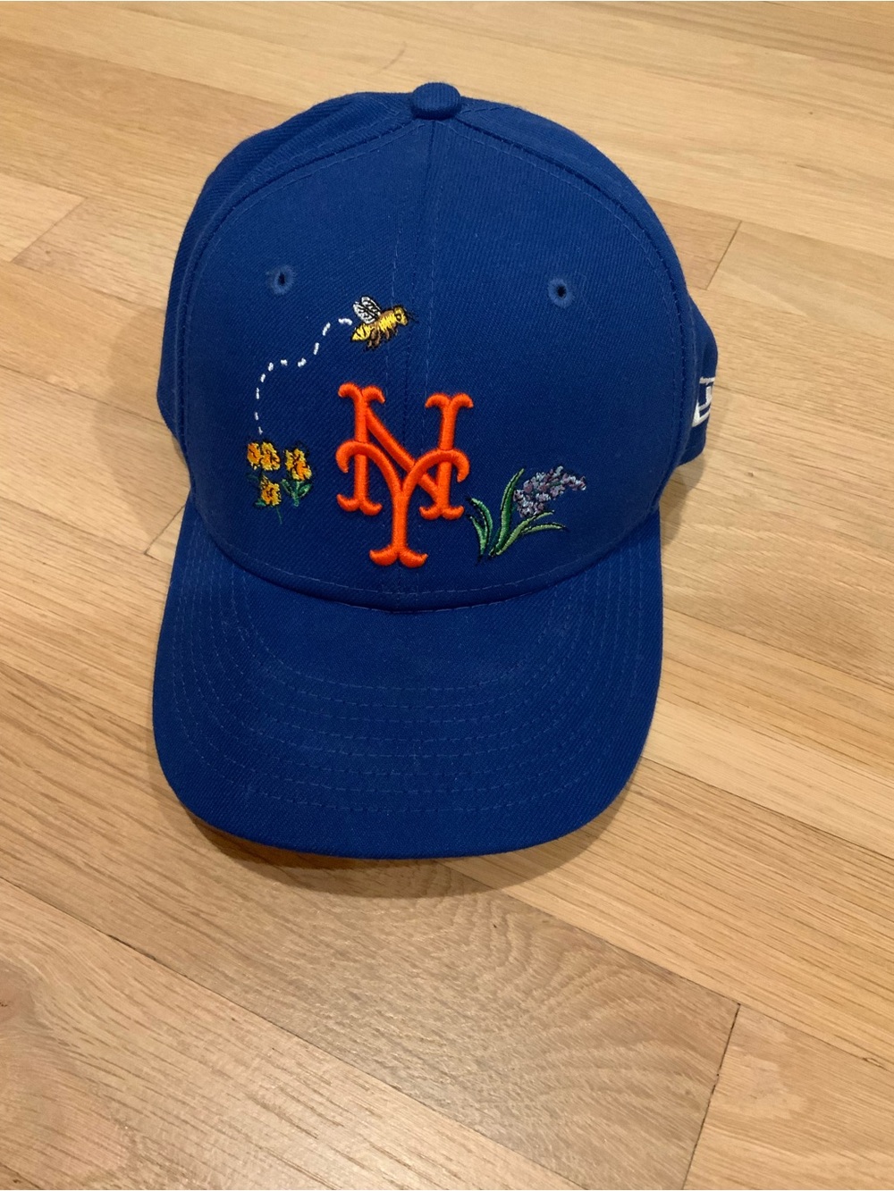 Pre owned floral NY Mets hat